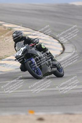 media/Sep-21-2025-Race Pace (Sun) [[98bf33ef95]]/Non Verified/1-Turns 9 and 10 (8am)/